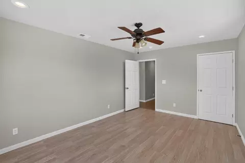 Bedroom - 9436 Pershing Ave, Orangevale, CA 95662 photo 3 of 3