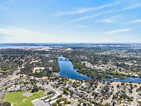 View/Area - 9436 Pershing Ave, Orangevale, CA 95662 photo 5 of 6