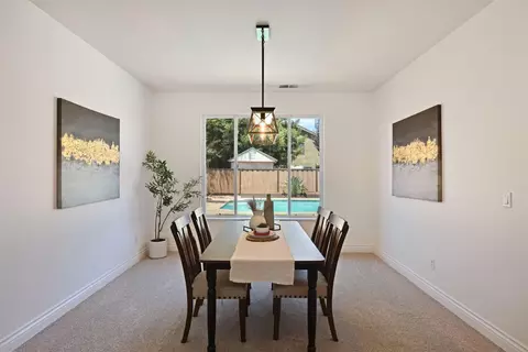Dining - 305 Christopher Michael Ln, Tracy, CA 95377 photo 2 of 3