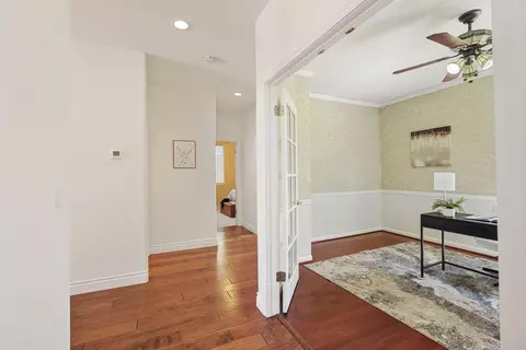 Entry Way - 305 Christopher Michael Ln, Tracy, CA 95377 photo 4 of 9