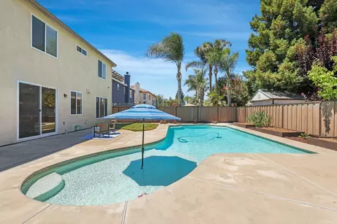 Exterior - 305 Christopher Michael Ln, Tracy, CA 95377 photo 12 of 12