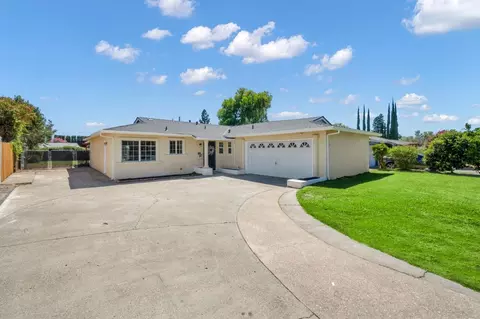 6940 Calvin Dr, Citrus Heights, CA 95621