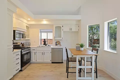 Kitchen - 330 Falcon Ct, Tracy, CA 95376 photo 1 of 4