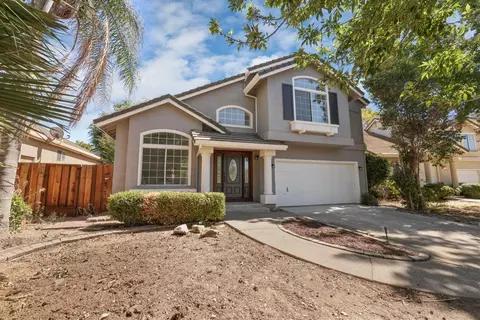 Exterior - 330 Falcon Ct, Tracy, CA 95376 photo 2 of 10