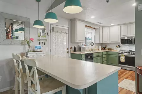 Kitchen - 509 Perry St, Jackson, CA 95642 photo 3 of 5