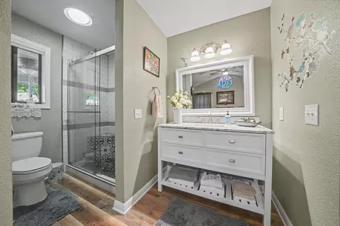 Bath - 509 Perry St, Jackson, CA 95642 photo 1 of 4