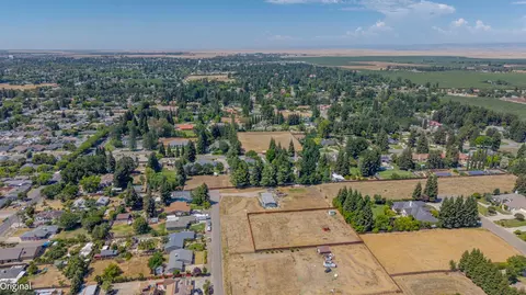 2474 Myrtle Ave, Merced, CA 95340 photo 6