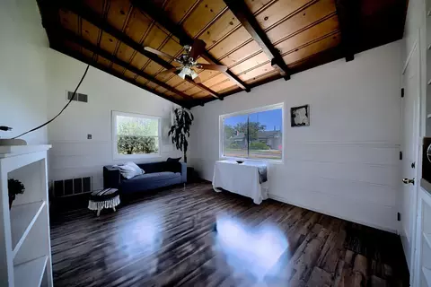 Living - 30000 Kasson Rd Apt 1p54 Juniper, Tracy, CA 95304 photo 4 of 5