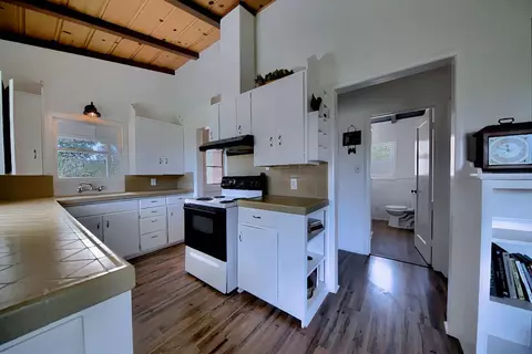 Kitchen - 30000 Kasson Rd Apt 1p54 Juniper, Tracy, CA 95304 photo 3 of 5