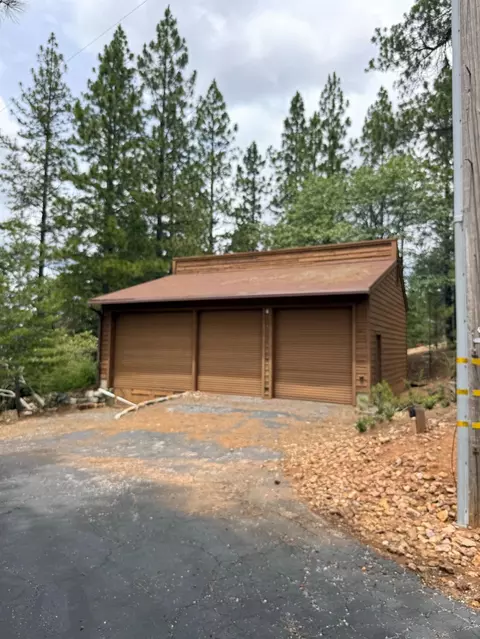 Exterior - 18060 Burgen Dr, Applegate, CA 95703 photo 2 of 2