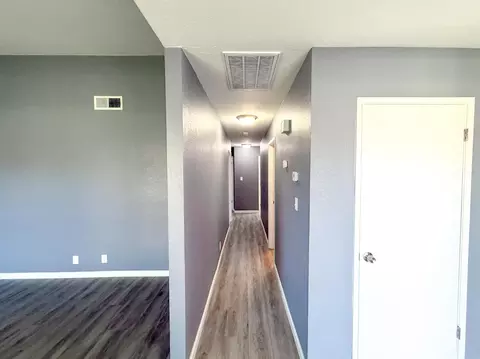 Entry Way - 1310 Wimbledon Way, Manteca, CA 95336 photo 3 of 3