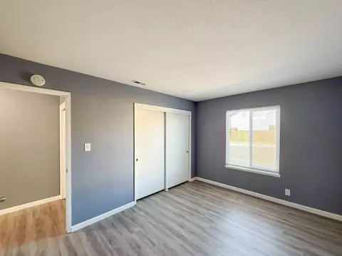 Bedroom - 1310 Wimbledon Way, Manteca, CA 95336 photo 4 of 7