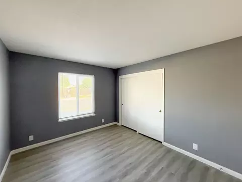 Bedroom - 1310 Wimbledon Way, Manteca, CA 95336 photo 3 of 7