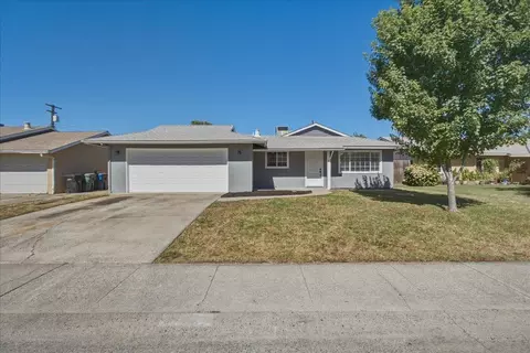 7117 Delhaven Way, North Highlands, CA 95660