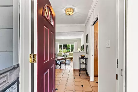 Entry Way - 819 Sycamore Ln, Davis, CA 95616 photo 1 of 2