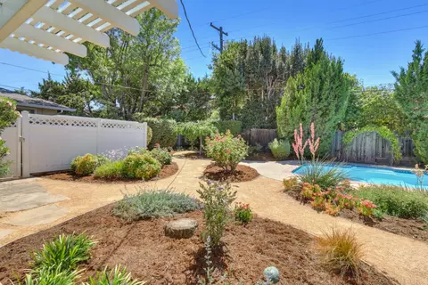Exterior - 819 Sycamore Ln, Davis, CA 95616 photo 12 of 25
