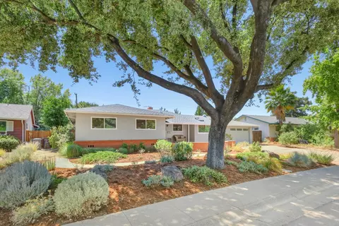 Exterior - 819 Sycamore Ln, Davis, CA 95616 photo 24 of 25