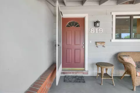 Exterior - 819 Sycamore Ln, Davis, CA 95616 photo 4 of 25