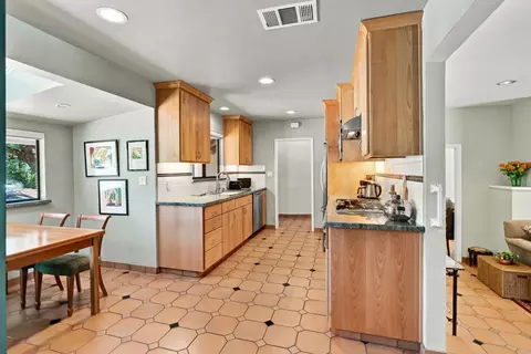Kitchen - 819 Sycamore Ln, Davis, CA 95616 photo 5 of 5