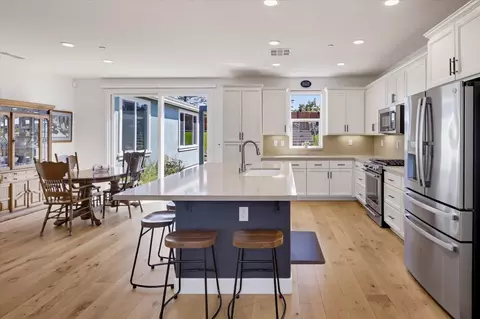 Kitchen - 207 Ryans Ln, Grass Valley, CA 95945 photo 1 of 8