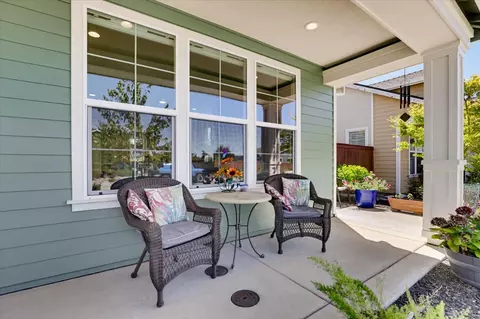 Exterior - 207 Ryans Ln, Grass Valley, CA 95945 photo 4 of 40