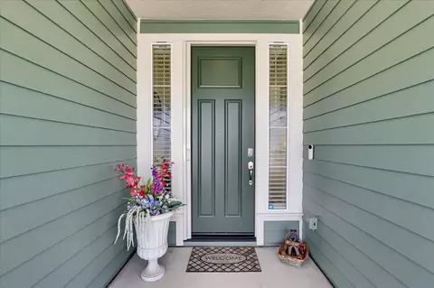 Entry Way - 207 Ryans Ln, Grass Valley, CA 95945 photo 1 of 1