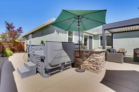 Exterior - 207 Ryans Ln, Grass Valley, CA 95945 photo 11 of 40