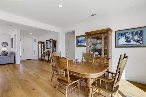 Dining - 207 Ryans Ln, Grass Valley, CA 95945 photo 3 of 3