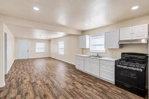 Other - 828 W 23rd St, Merced, CA 95340 photo 3 of 11