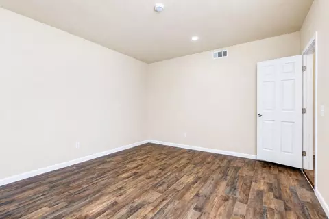 Bedroom - 828 W 23rd St, Merced, CA 95340 photo 1 of 5