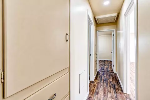 Entry Way - 828 W 23rd St, Merced, CA 95340 photo 1 of 2