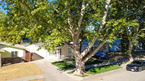 View/Area - 828 W 23rd St, Merced, CA 95340 photo 1 of 6