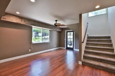 Living - 886 Cottage, Placerville, CA 95667 photo 4 of 8