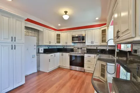 Kitchen - 886 Cottage, Placerville, CA 95667 photo 3 of 4