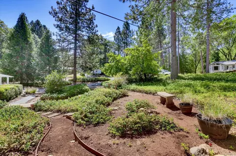 Exterior - 16981 Scott Way, Grass Valley, CA 95949 photo 5 of 34