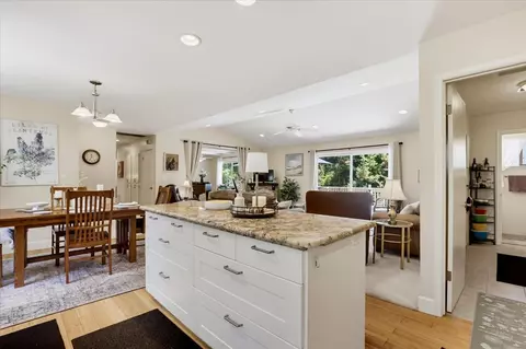 Kitchen - 16981 Scott Way, Grass Valley, CA 95949 photo 4 of 5