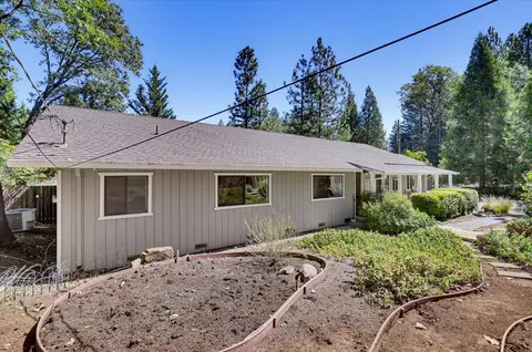 Exterior - 16981 Scott Way, Grass Valley, CA 95949 photo 6 of 34