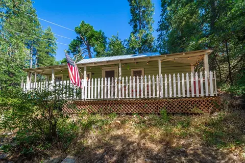 Exterior - 32687 Main St, Dutch Flat, CA 95714 photo 8 of 30