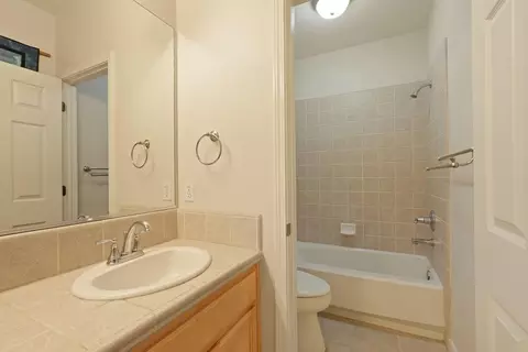 1800 St Mayeul Dr, Modesto, CA 95356 photo 34