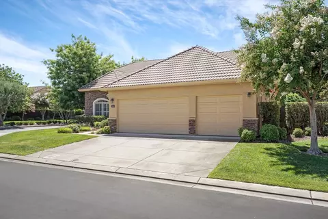 1800 St Mayeul Dr, Modesto, CA 95356 photo 3