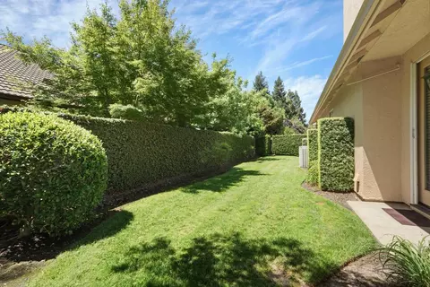 1800 St Mayeul Dr, Modesto, CA 95356 photo 36