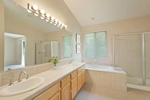 1800 St Mayeul Dr, Modesto, CA 95356 photo 29
