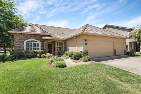 1800 St Mayeul Dr, Modesto, CA 95356 photo 5