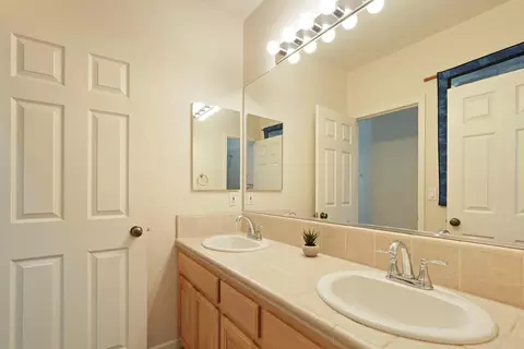1800 St Mayeul Dr, Modesto, CA 95356 photo 35