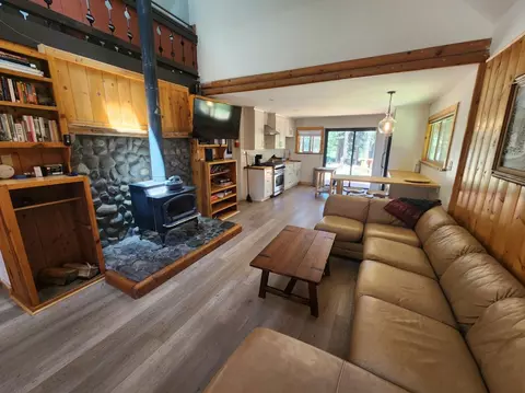 Living - 101 Orvis Rd, Bear Valley, CA 95223 photo 1 of 2