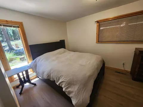 Bedroom - 101 Orvis Rd, Bear Valley, CA 95223 photo 2 of 4