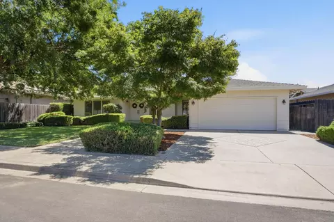 Exterior - 3712 Springcreek Dr, Modesto, CA 95355 photo 3 of 8
