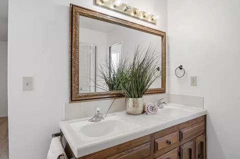 Bath - 3712 Springcreek Dr, Modesto, CA 95355 photo 2 of 4