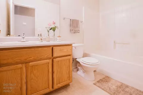 Bath - 2103 W Solis St, Merced, CA 95348 photo 1 of 4