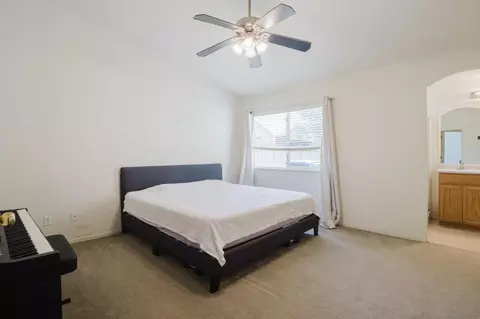 Bedroom - 2103 W Solis St, Merced, CA 95348 photo 7 of 8
